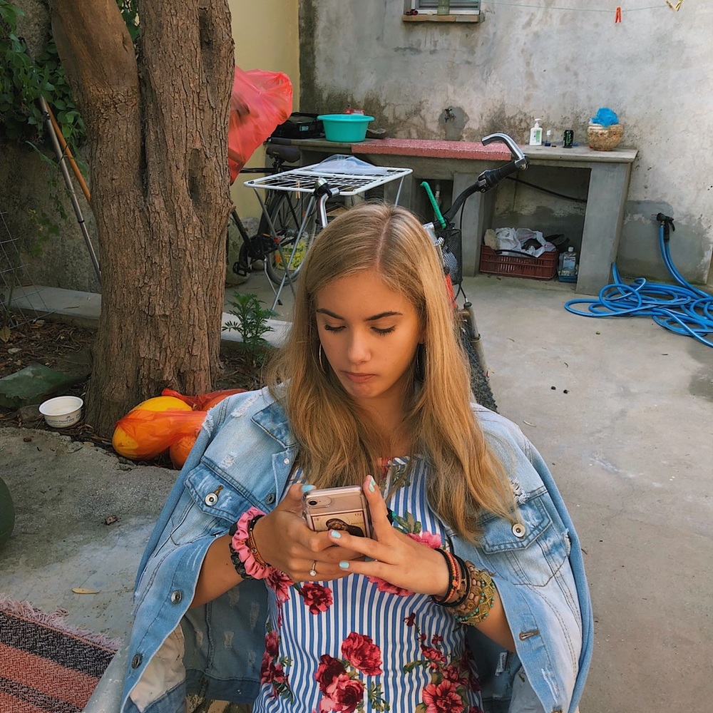 Meet your Posher, Anastacia